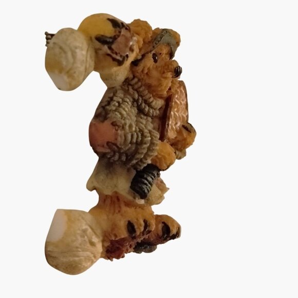 Boyds Bears Tennis Player Lapel Pin Brooch Vintage Rustic Distressed Shabby - Picture 5 of 5